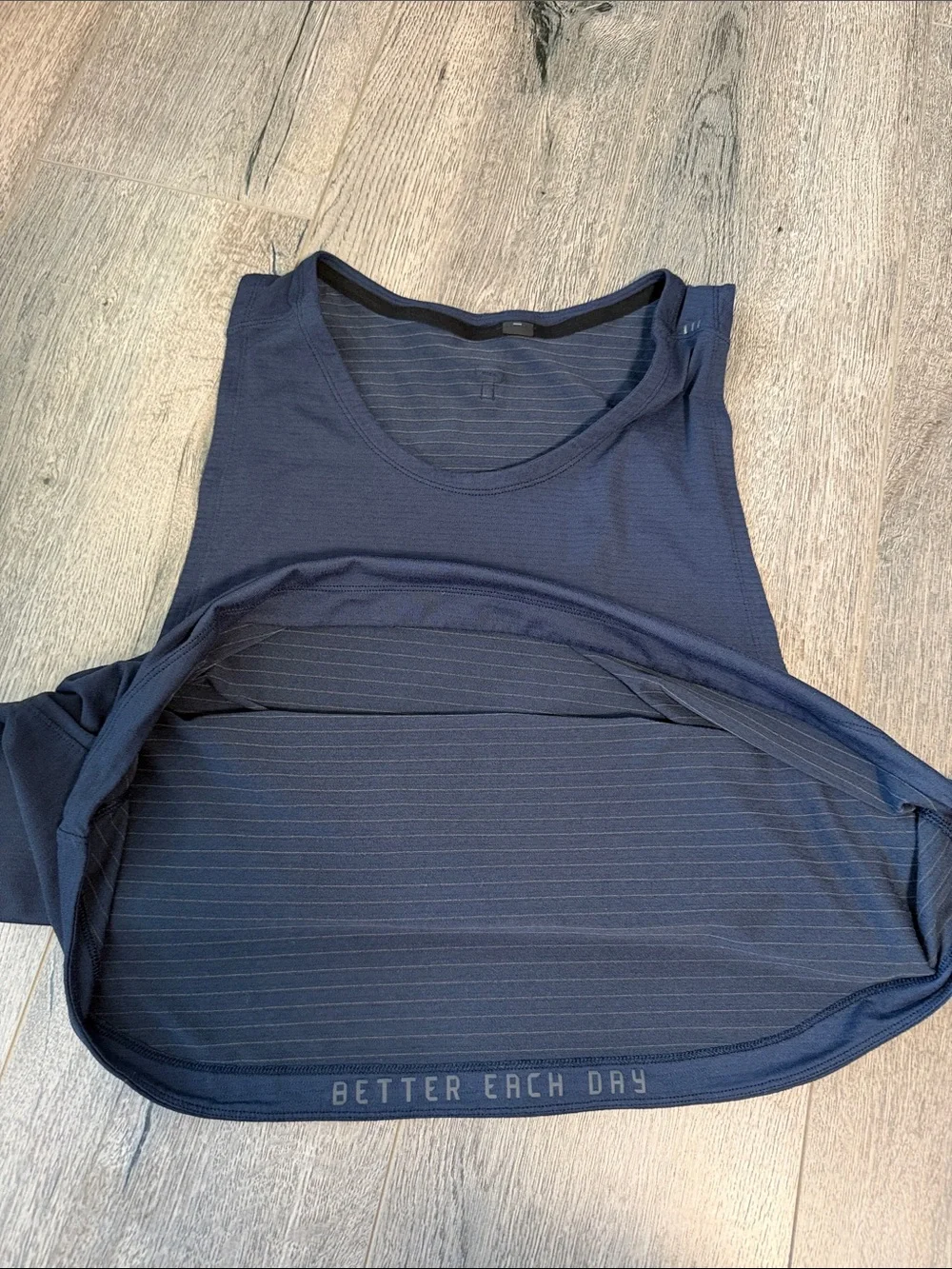 lululemon athletica sleek sleeveless